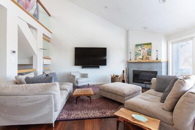 109 Algonquin Rd, Chestnut Hill, MA 02467 - photo 4