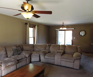 706 Horizon Dr, Stroudsburg, PA 18360 - photo 6