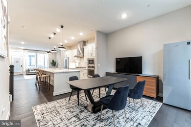 1872 Easterly Rd, Reston, VA 20190 - photo 4