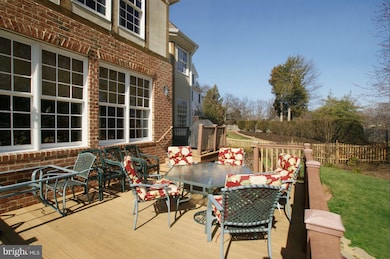 9055 Tower House Place, Alexandria, VA 22308 - photo 6