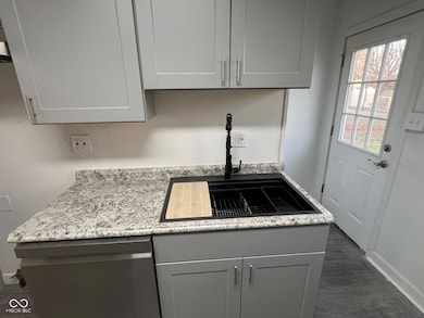 904 Cottage Ave, Crawfordsville, IN 47933 - photo 6