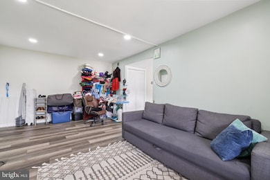 7969 Riggs Rd unit 9, Hyattsville, MD 20783 - photo 5