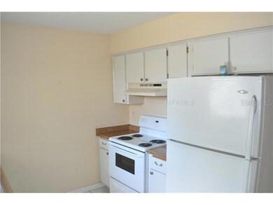 1006 Essex Ct, Brandon, FL 33510 - photo 3