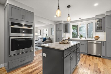 18 Franklin St, Newburyport, MA 01950 - photo 4