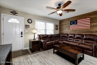 132 Bowsprit Rd, Manahawkin, NJ 08050 - photo 3