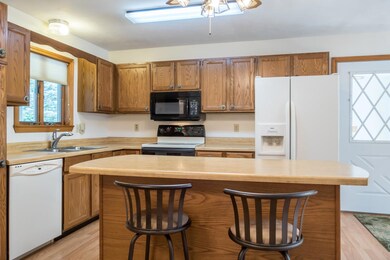 53 Huston St, Lisbon, ME 04252 - photo 6