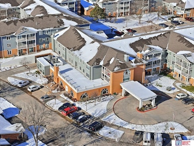 3001 S 51st Street Ct unit 412, Lincoln, NE 68506 - photo 3