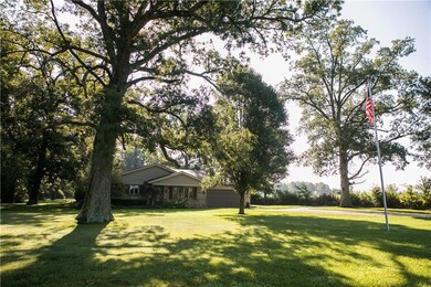 16758 Glynwood New Knoxville Rd, Wapakoneta, OH 45895 - photo 2