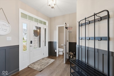 976 Pond View Dr, Greenfield, IN 46140 - photo 3