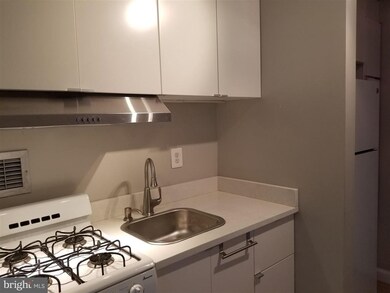 1011 Arlington Blvd unit 1027, Arlington, VA 22209 - photo 5