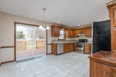 Elaine Montgomery 3193 W Wayland St 12
