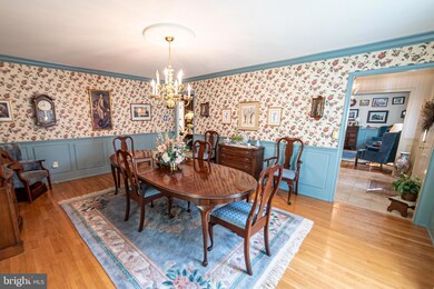 4940 Gwen Cir, Zionsville, PA 18092 - photo 4