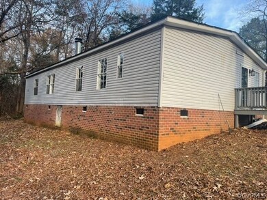 15210 Wright Rd, Amelia Court House, VA 23002 - photo 2