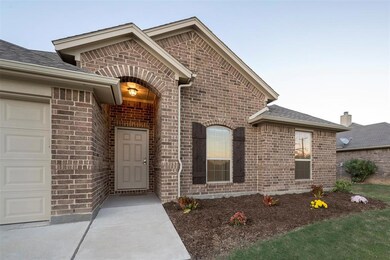 1432 Vine St, Weatherford, TX 76086 - photo 3