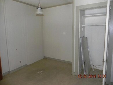 202 Miller bedrm 1 (3)