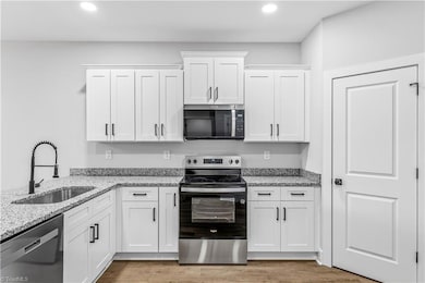 1103 Pegram Ave, High Point, NC 27263 - photo 2