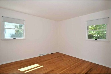 2642 Avondale Ave, Abington, PA 19001 - photo 3