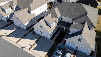 57 Windgate Cir unit 103, Fishersville, VA 22939 - photo 3