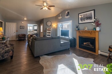 1219 Sage Brush St, Cody, WY 82414 - photo 3