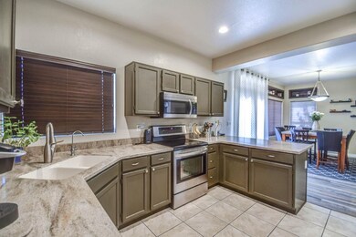 Kitchen 10