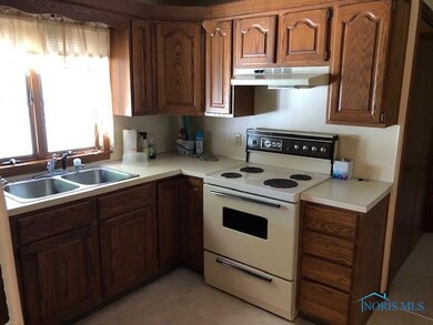 110 Barbara Ln, West Unity, OH 43570 - photo 5