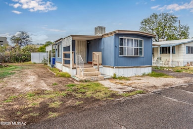 1111 E Limberlost Dr unit 69, Tucson, AZ 85719 - photo 3