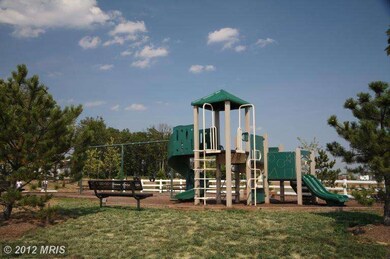 11715 Sunningdale Place, Saint Charles, MD 20602 - photo 4