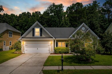 2-web-or-mls-Coastal RE Photo 8552 Centr