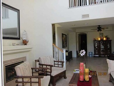 Large  living room with ceilings open to 2nd floor