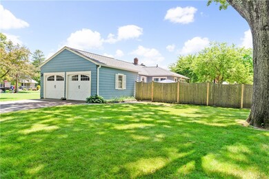 137 Alfred Drown Rd, Barrington, RI 02806 - photo 7
