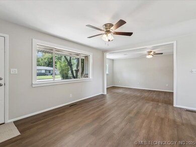 20519 E 2nd St, Tulsa, OK 74108 - photo 5