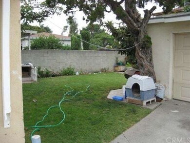 10710 S Freeman Ave, Inglewood, CA 90304 - photo 3