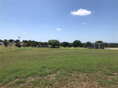 2292 County Road 4360, Boyd, TX 76023 - photo 6