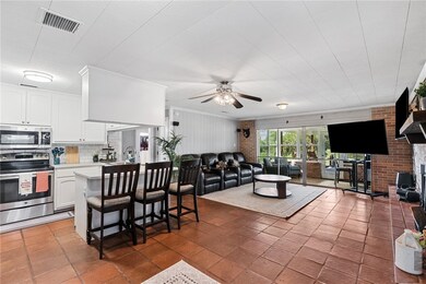 180 Freeman Cir, George West, TX 78022 - photo 2