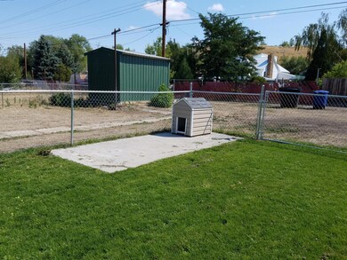 Dog run