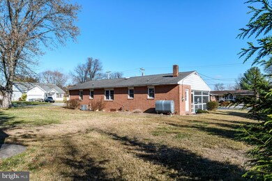 202 Glen St, Chestertown, MD 21620 - photo 5