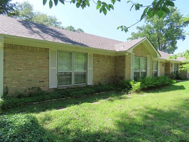 4611 Barclay Dr, Tyler, TX 75703 - photo 4