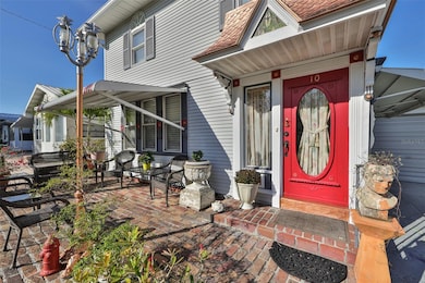 10 Plaza St E, Bradenton, FL 34208 - photo 2