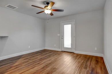 2731 W Washington St, Denison, TX 75020 - photo 4