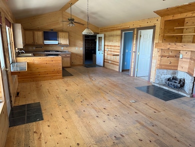 5411 N County Line Rd, Whitewater, WI 53190 - photo 3