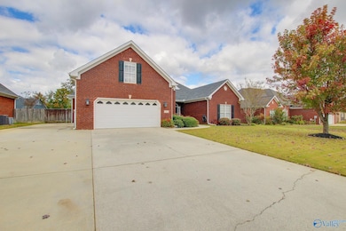 2224 Naples Dr SW, Decatur, AL 35603 - photo 4