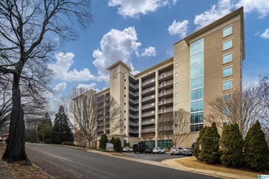 1300 27th Place S unit 16, Birmingham, AL 35205 - photo 3