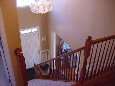 Entry/Foyer.