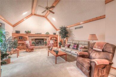 16013 W 80th St, Lenexa, KS 66219 - photo 4