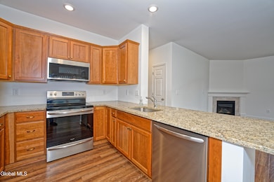 8 Kendra Ct, Colonie, NY 12047 - photo 6