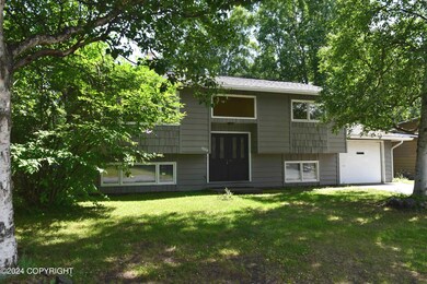 1826 Cindylee Ln, Anchorage, AK 99507 - photo 2