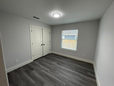 604 E 3rd St unit A & B, Bonham, TX 75418 - photo 6