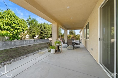 7303 Whiskey Creek Dr, Bakersfield, CA 93311 - photo 3