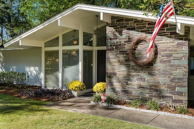 2637 Sue MacK Dr, Columbus, GA 31906 - photo 2