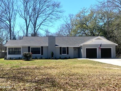 1121 Goodyear Blvd, Picayune, MS 39466 - photo 2